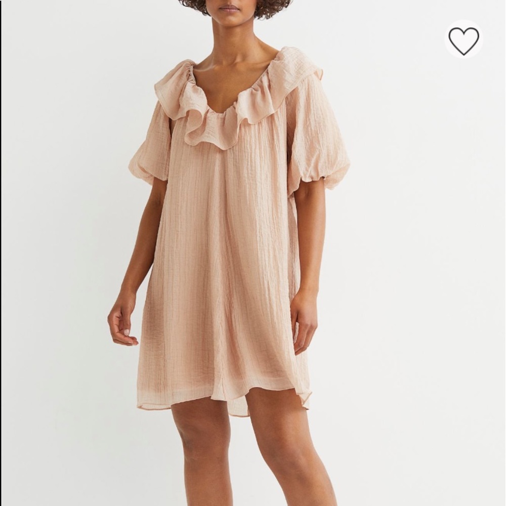 H&M DRESS TAGS STILL ON